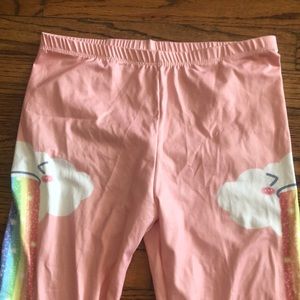 NWOT peach colored rainbow leggings